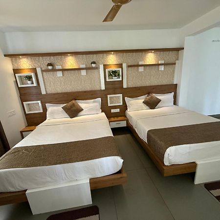Hotel Honey Rock Kanthalloor Exteriér fotografie