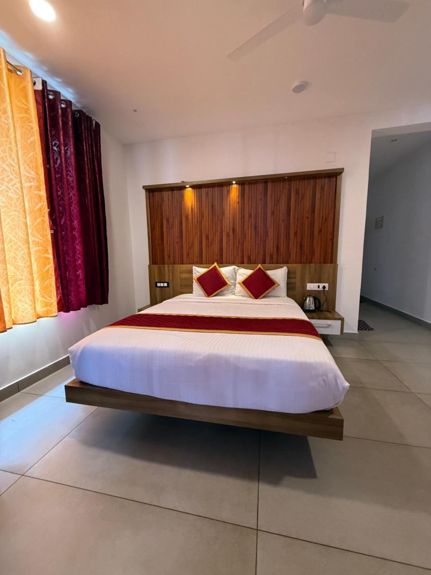 Hotel Honey Rock Kanthalloor Exteriér fotografie
